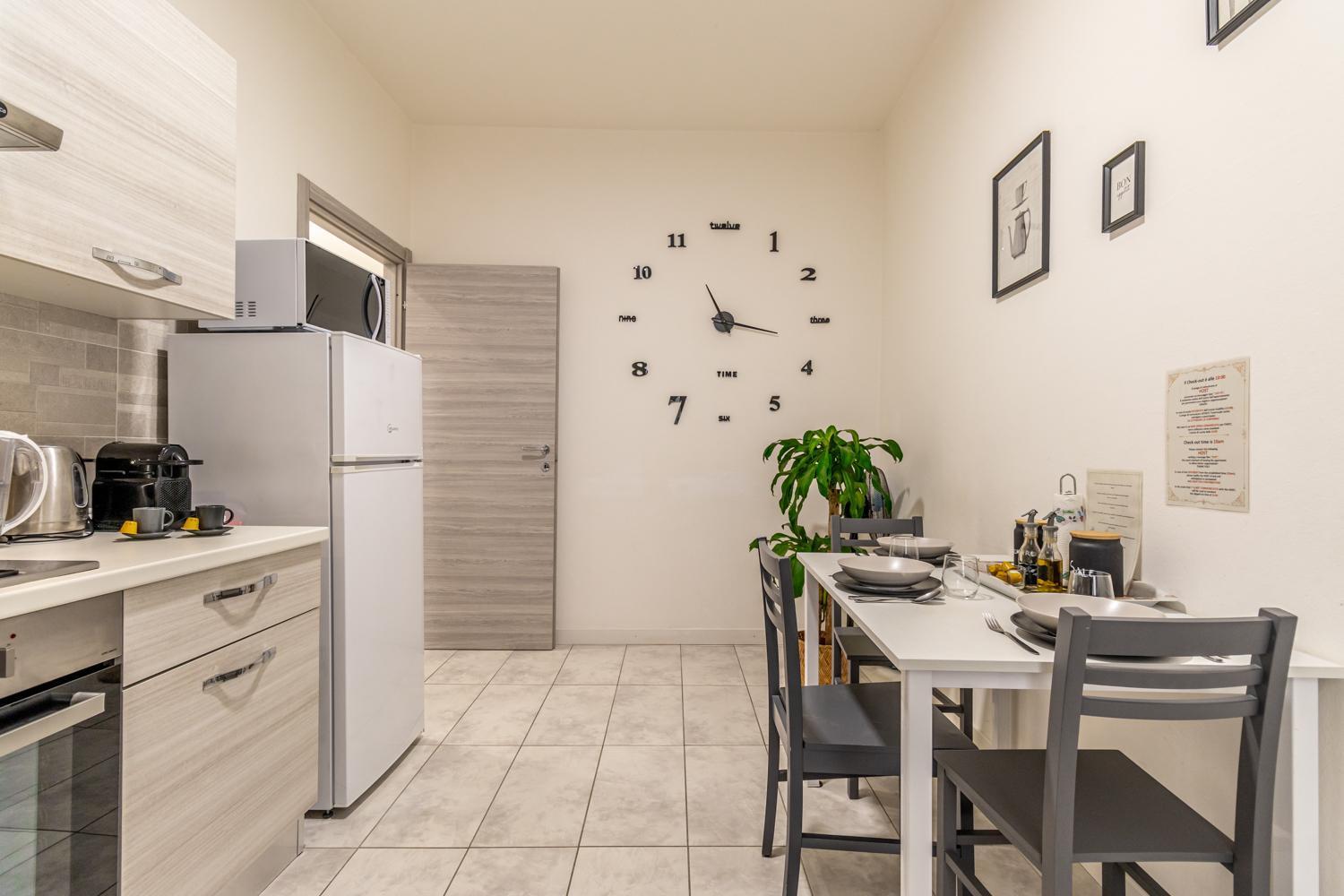 Ca 'Pico With Wifi-Few Steps From Center Appartement Mirandola Buitenkant foto