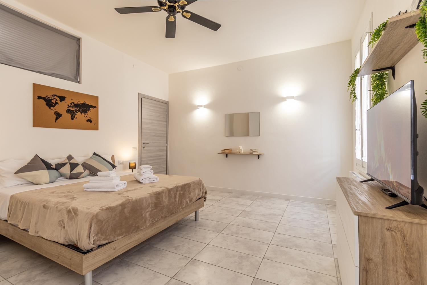 Ca 'Pico With Wifi-Few Steps From Center Appartement Mirandola Buitenkant foto