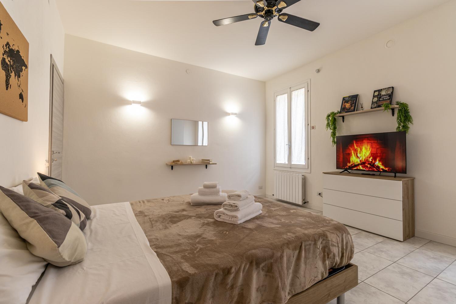 Ca 'Pico With Wifi-Few Steps From Center Appartement Mirandola Buitenkant foto